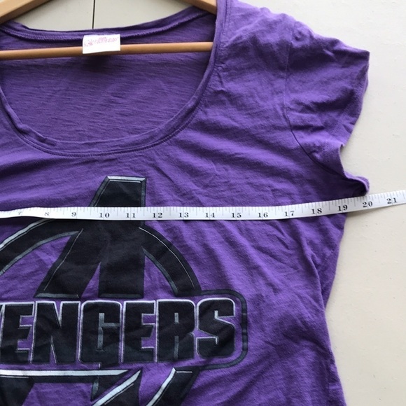 MARVEL Avengers purple scoop neck graphic tee shirt size 1X - Picture 5 of 8